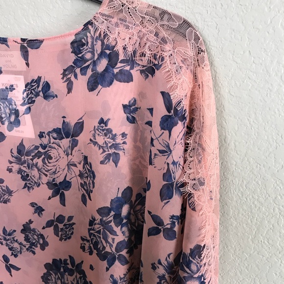 David‎ and Young sheer poncho - Picture 3 of 6